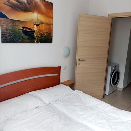 Infinity View Garda Lake Tenno Luaran gambar