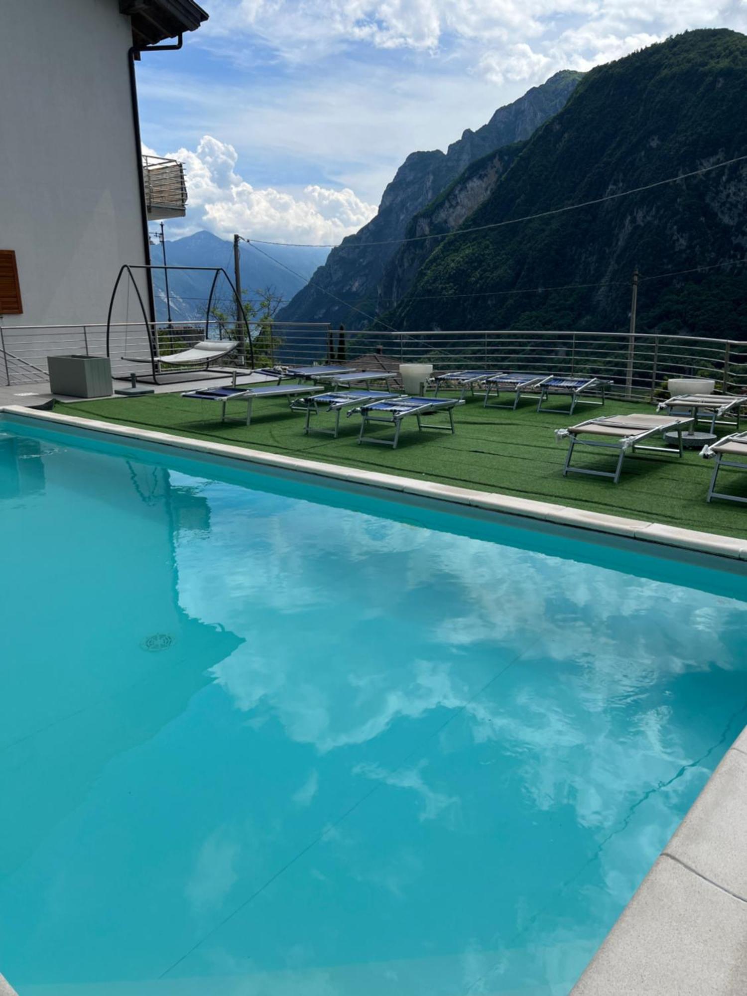 Infinity View Garda Lake Tenno Luaran gambar