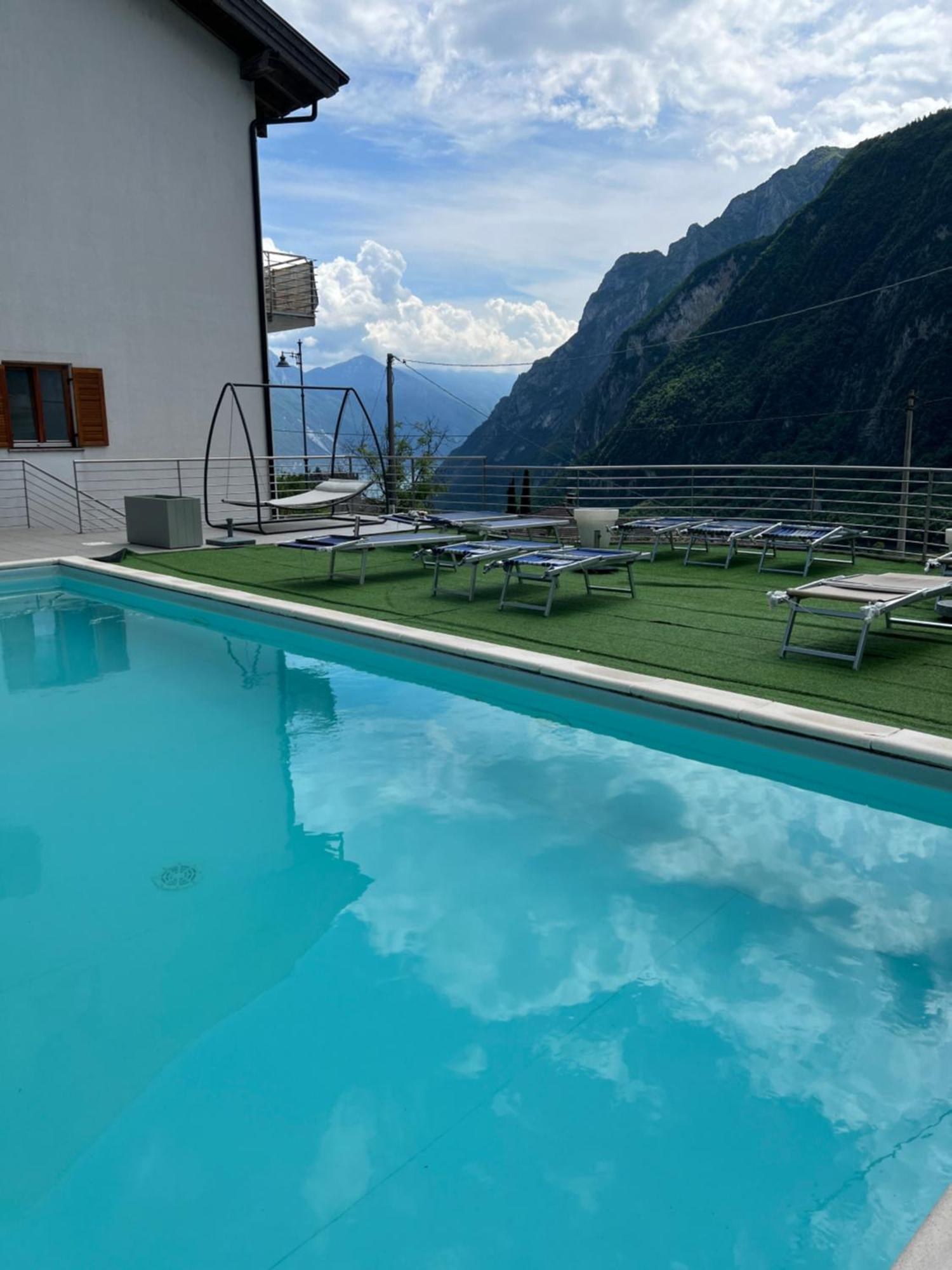 Infinity View Garda Lake Tenno Luaran gambar
