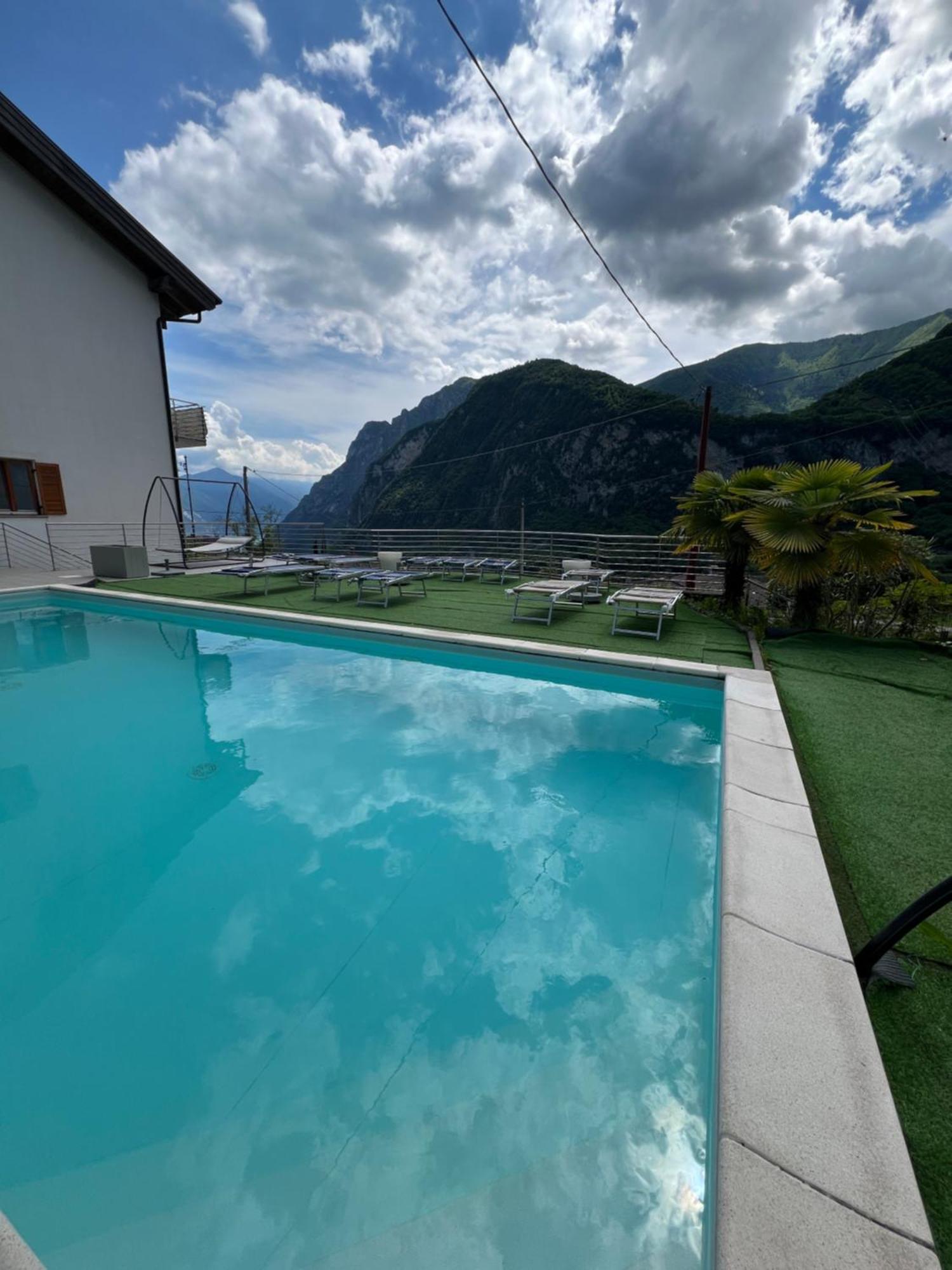 Infinity View Garda Lake Tenno Luaran gambar