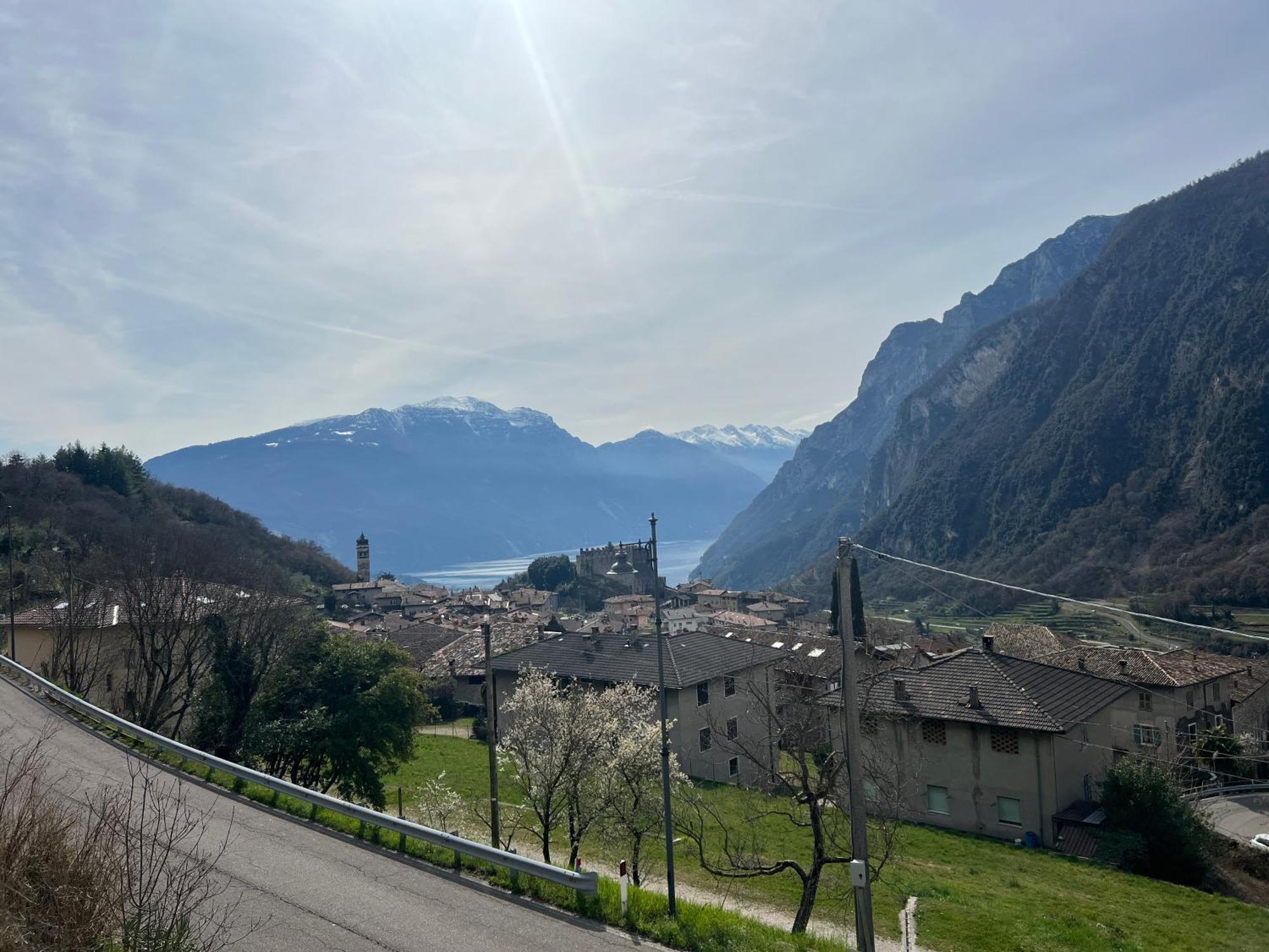 Infinity View Garda Lake Tenno Luaran gambar