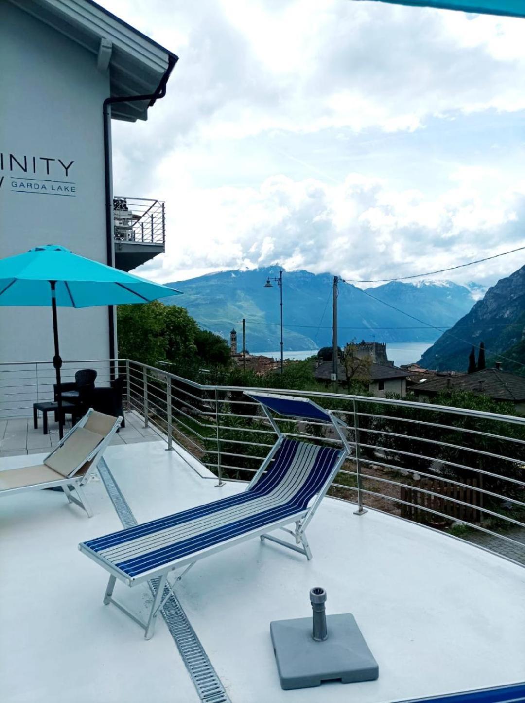 Infinity View Garda Lake Tenno Luaran gambar